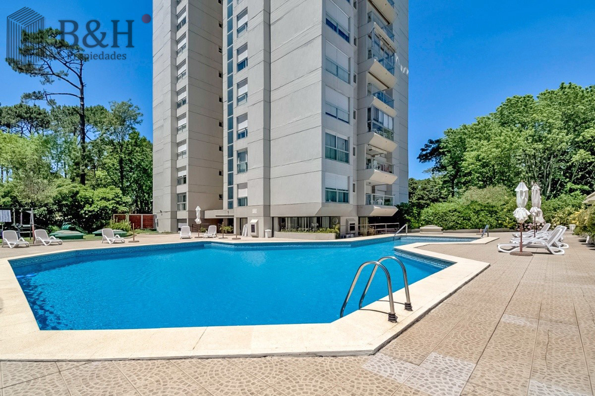 Apartamento ID.4559 - Venta Apartamento en Punta del Este Parquemar Bosque Zona Roosevelt