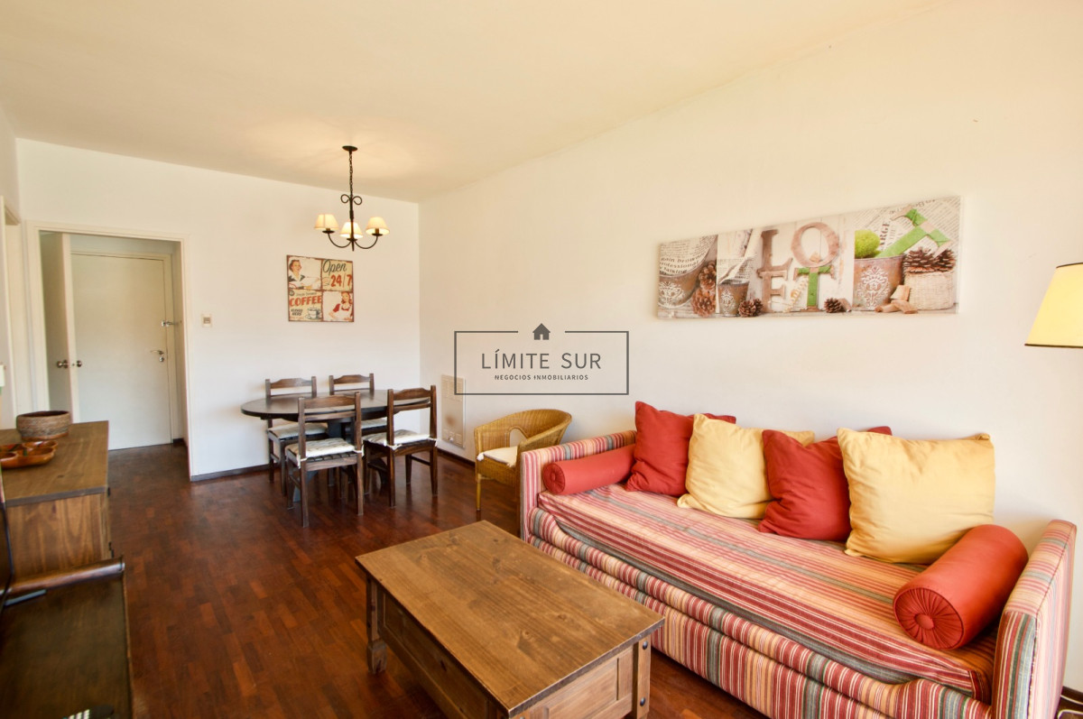 Apartamento ID.146 - Venta apartamento en Península a pasos de playa El Emir!