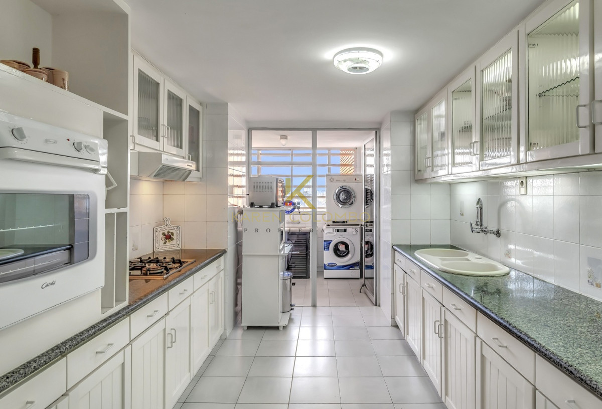 Apartamento ID.21095017 - Venta Apartamento en Punta del Este Golden Gate 1ra Línea de Mansa