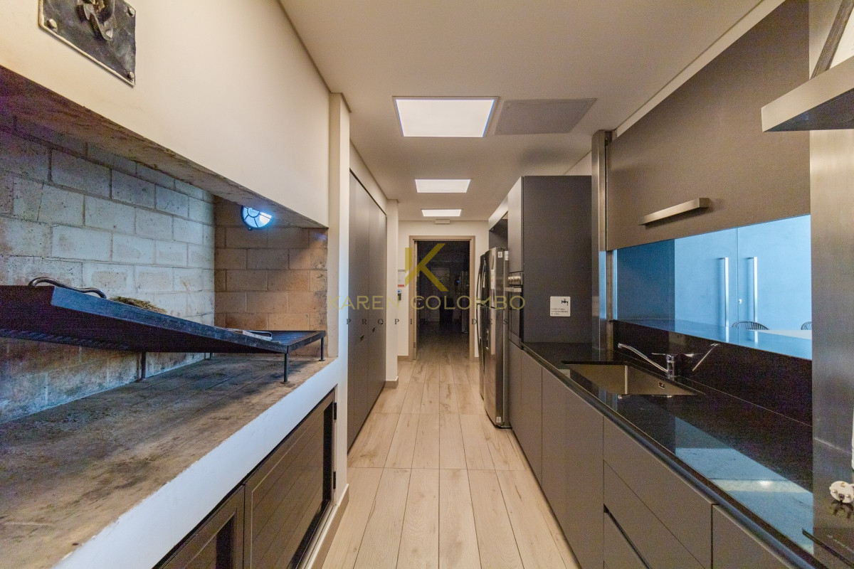 Apartamento ID.21095025 - Venta Apartamento en Punta del Este Le Parc III 1ra Línea Playa Brava