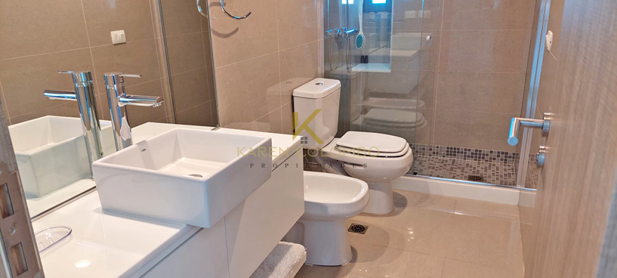 Apartamento ID.21095016 - Venta Apartamento en Punta del Este Torre Onix La Pastora
