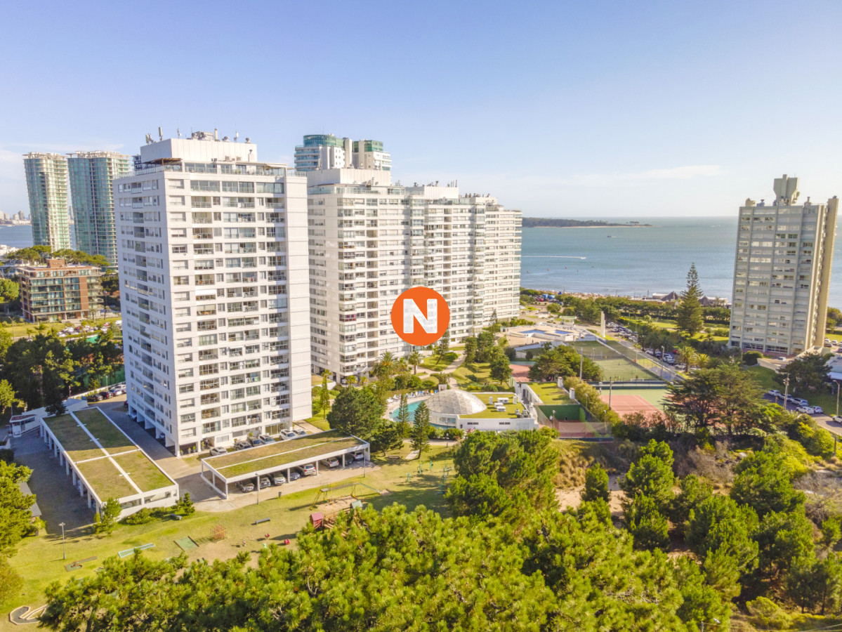 Apartamento Ref.224833 - Apartamento en Punta del Este Mansa Torre Jefferson en Complejo Lincoln Center 1ra Línea de Mansa Excelentes Amenities
