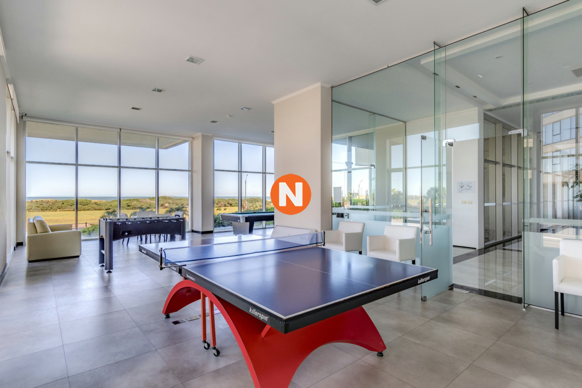 Apartamento Ref.223201 - Venta Apartamento en Punta del Este Torre Lobos 1ra Línea de Brava