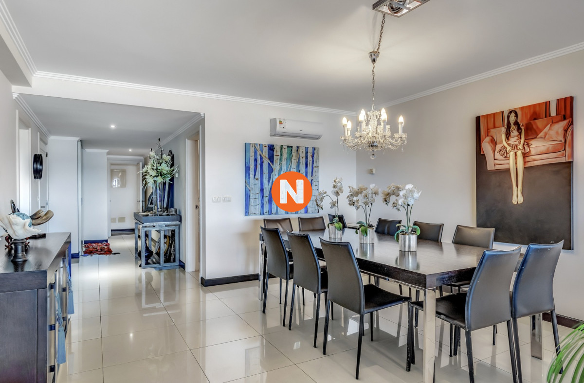 Apartamento Ref.223201 - Venta Apartamento en Punta del Este Torre Lobos 1ra Línea de Brava