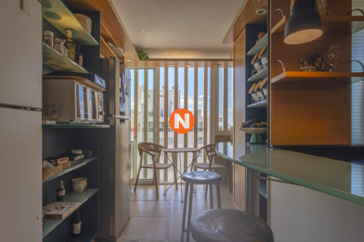 Apartamento Ref.225408 - Apartamento en Punta del Este Mansa Edificio Tequendama II 4 Dormitorios Parrillero Propio