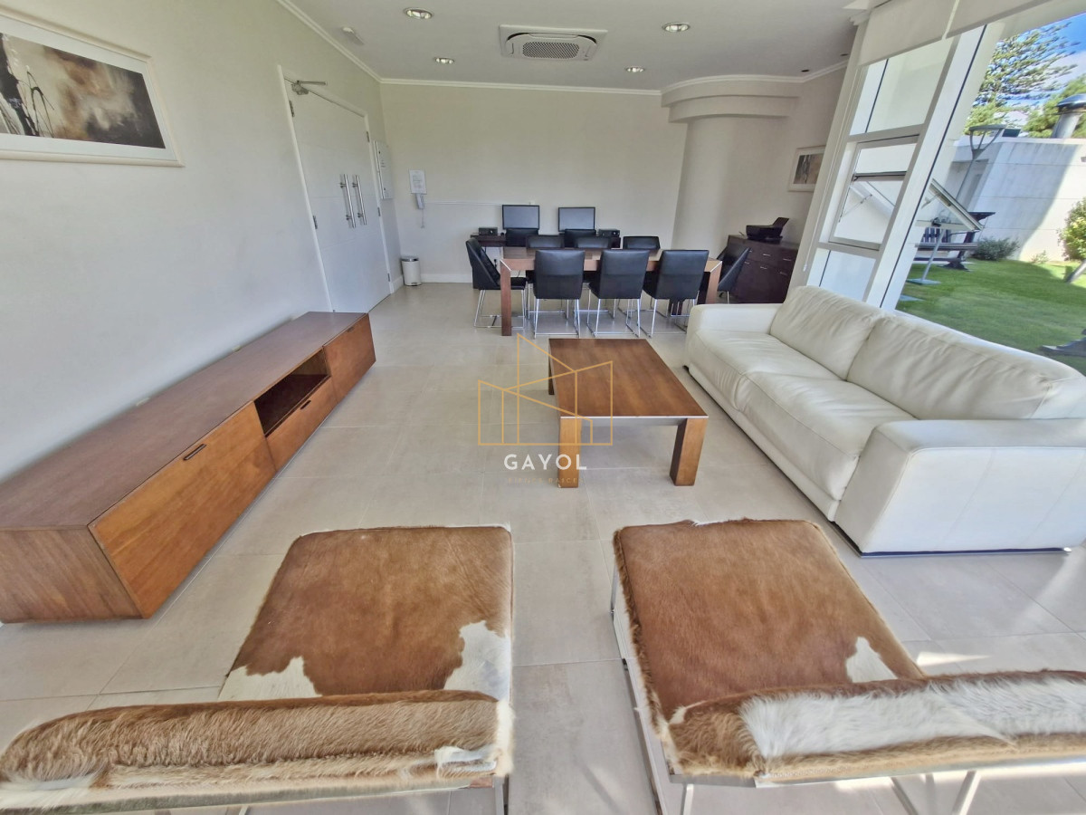 Apartamento ID.324 - Venta Apartamento en Punta del Este Casino Tower Mansa