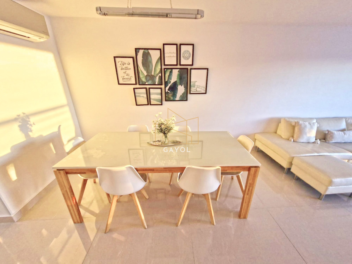Apartamento ID.325 - Venta Apartamento en Punta del Este Miami Boulevard I Playa Mansa Piso Alto