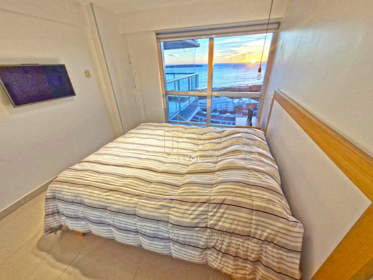 Apartamento ID.325 - Venta Apartamento en Punta del Este Miami Boulevard I Playa Mansa Piso Alto
