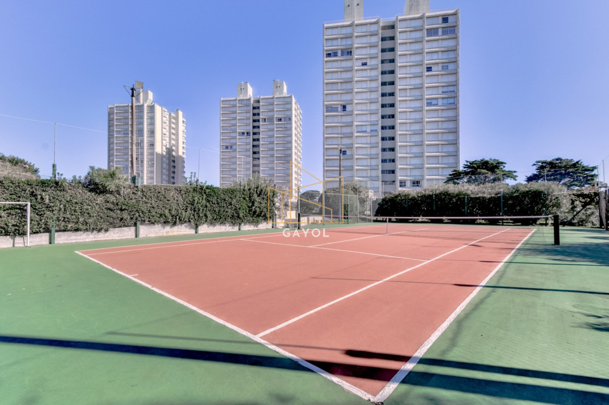 Apartamento ID.578 - Venta Apartamento en Punta del Este Torre Fragata en Mansa