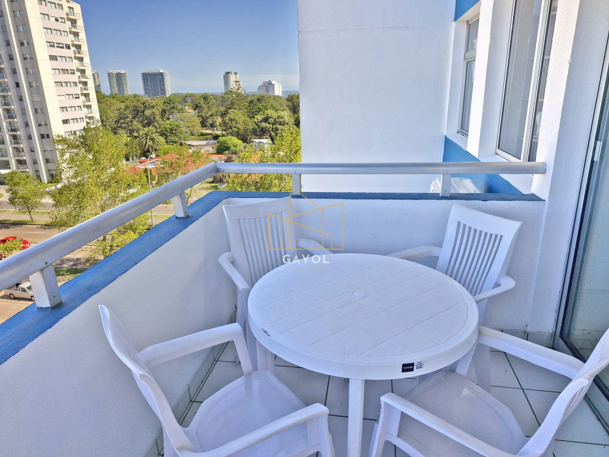 Apartamento ID.429 - Venta Apartamento en Punta del Este Edificio Leblon Roosevelt