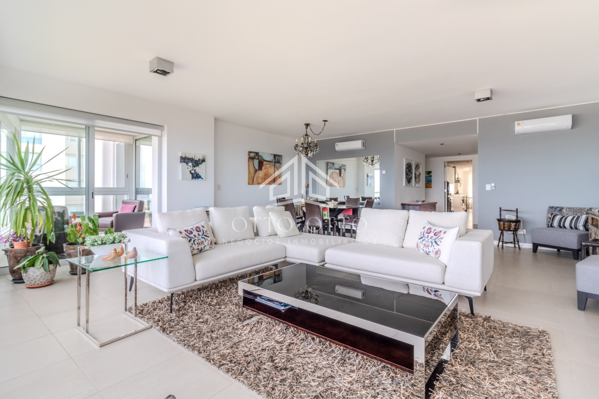 Brava - GoPunta - Portal Inmobiliario de Punta del Este - Maldonado