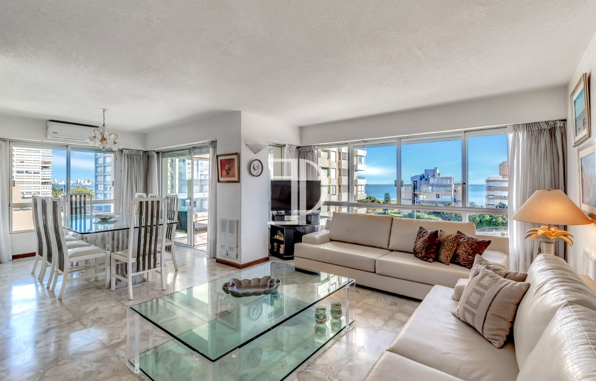 Apartamento ID.1055 - Venta Apartamento en Punta del Este Torre Fragata en Mansa