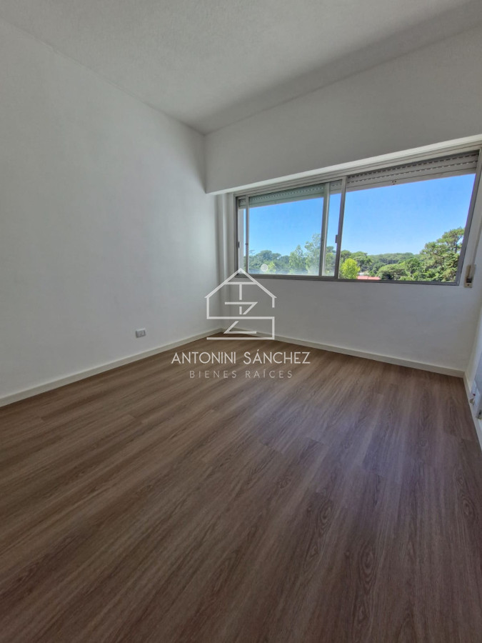 Apartamento ID.1862 - Venta Apartamento en Punta del Este Antares Zona Roosevelt