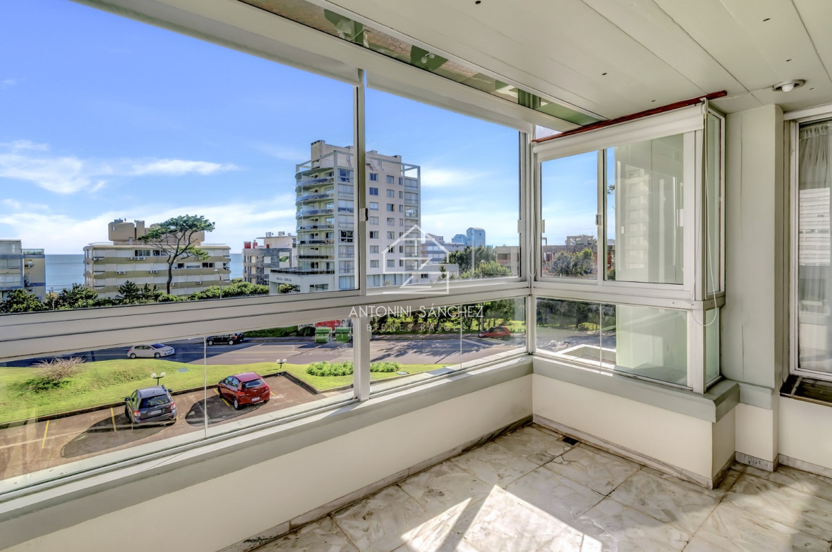 Apartamento ID.1429 - Venta Apartamento en Punta del Este Torre Fragata en Mansa