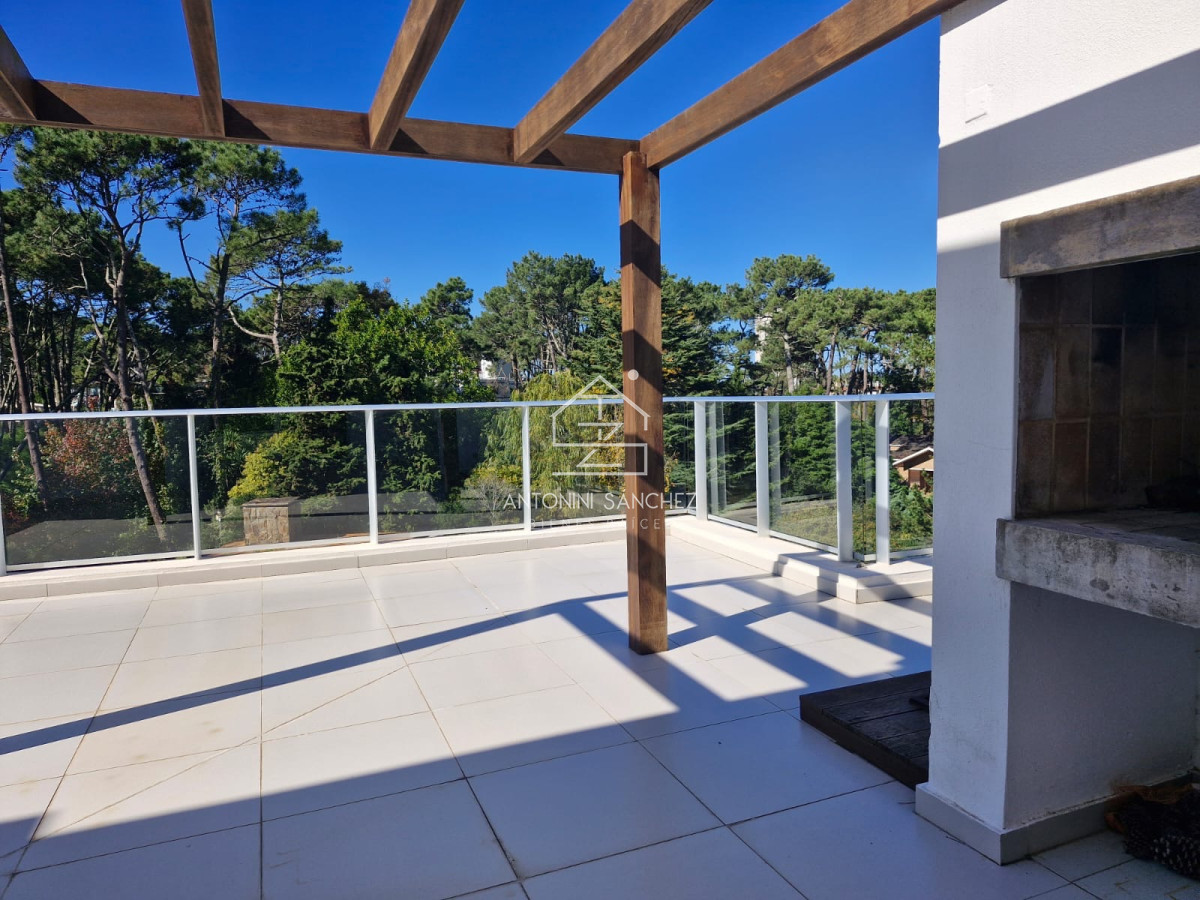 Apartamento ID.2442 - Venta Apartamento en Punta del Este Parc Du Soleil Penthouse Duplex en Mansa