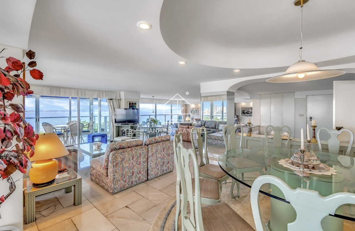 Apartamento ID.1448 - Venta Apartamento en Punta del Este Golden Gate 1ra Línea de Mansa