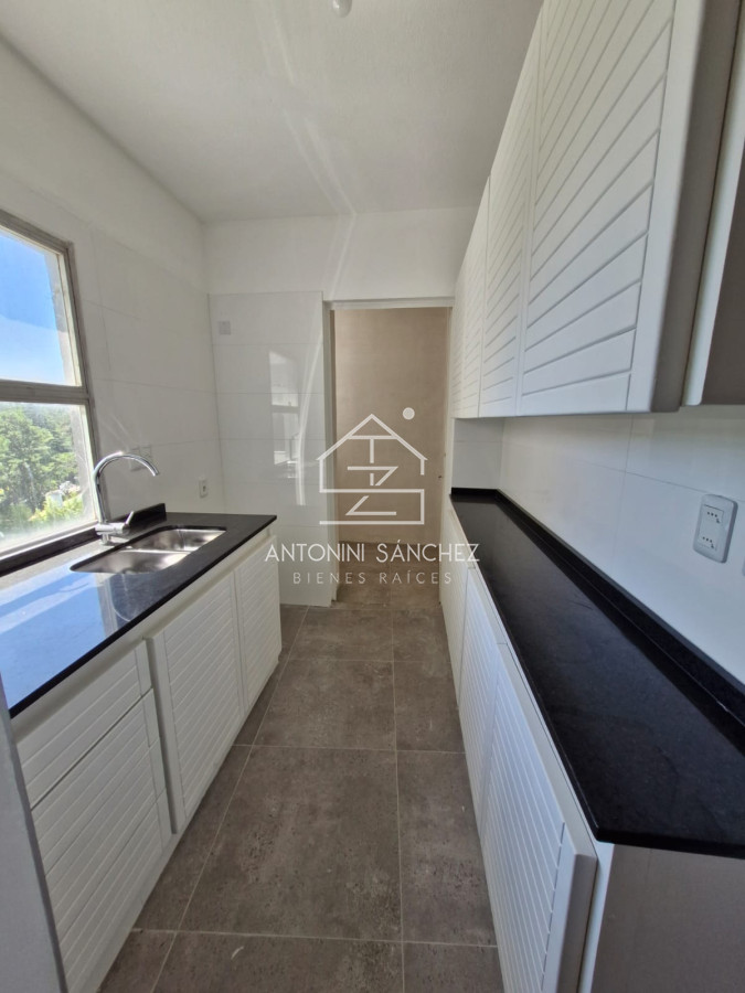 Apartamento ID.1862 - Venta Apartamento en Punta del Este Antares Zona Roosevelt