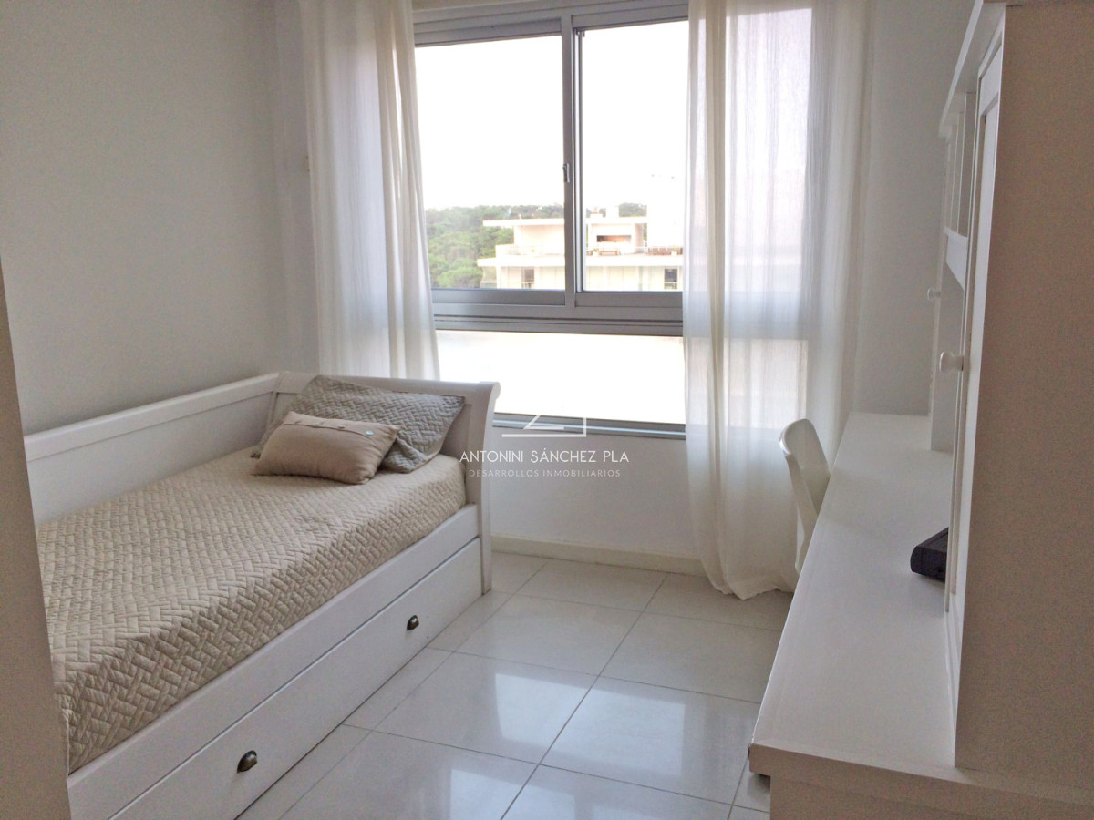 Apartamento ID.3237 - Venta Apartamento en Punta del Este Ocean Drive I en Roosevelt Brava 3 Dormitorios en Suite