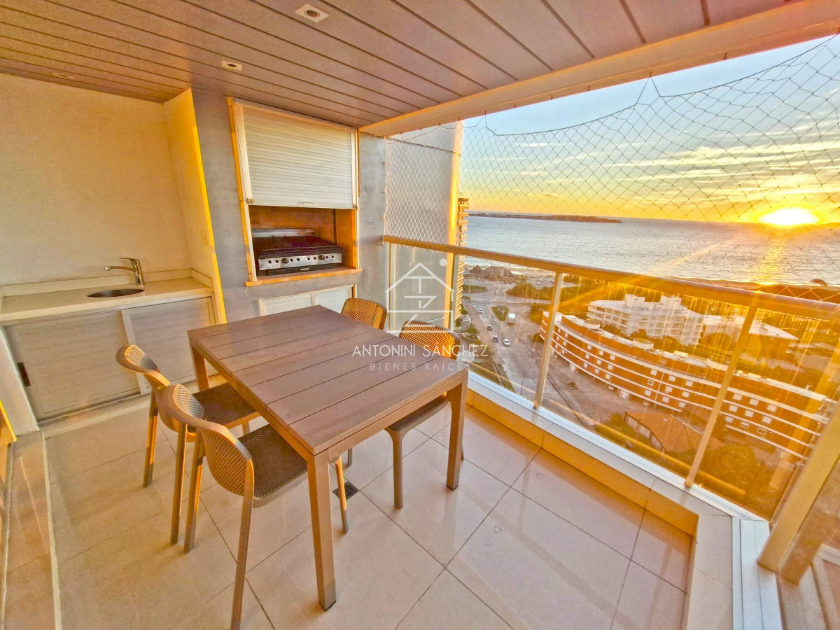 Apartamento ID.1376 - Venta Apartamento en Punta del Este Miami Boulevard I Playa Mansa Piso Alto