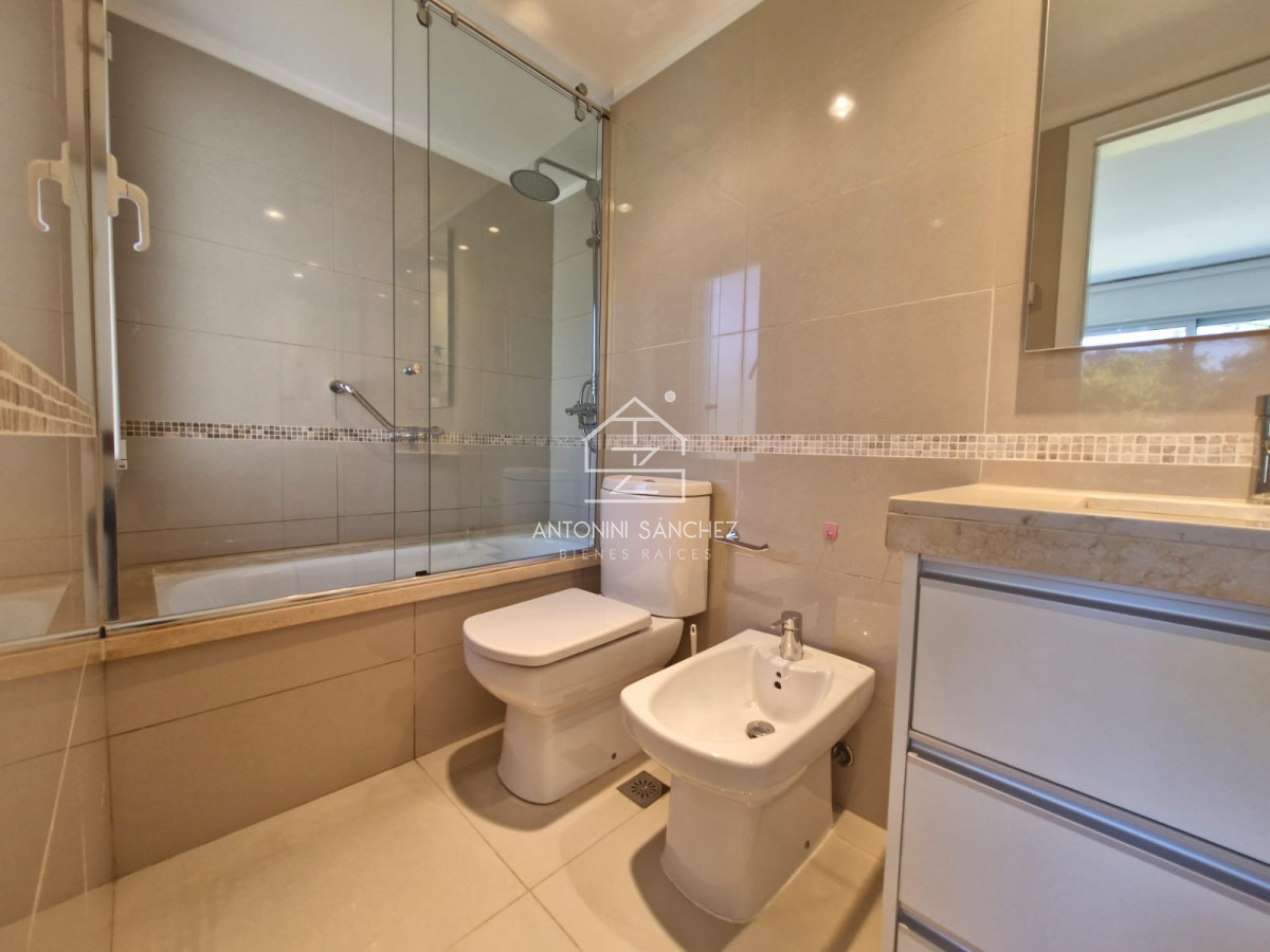 Apartamento ID.2442 - Venta Apartamento en Punta del Este Parc Du Soleil Penthouse Duplex en Mansa