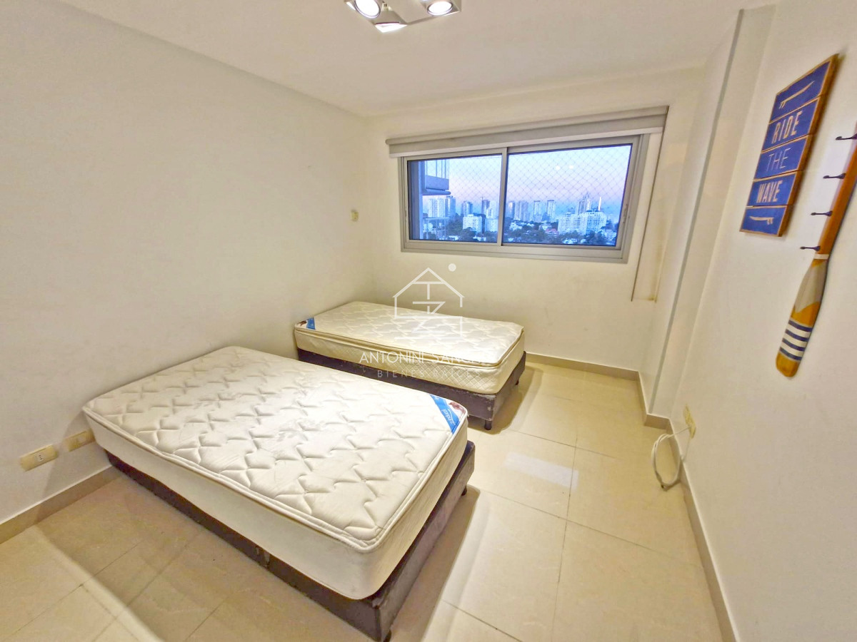 Apartamento ID.1376 - Venta Apartamento en Punta del Este Miami Boulevard I Playa Mansa Piso Alto