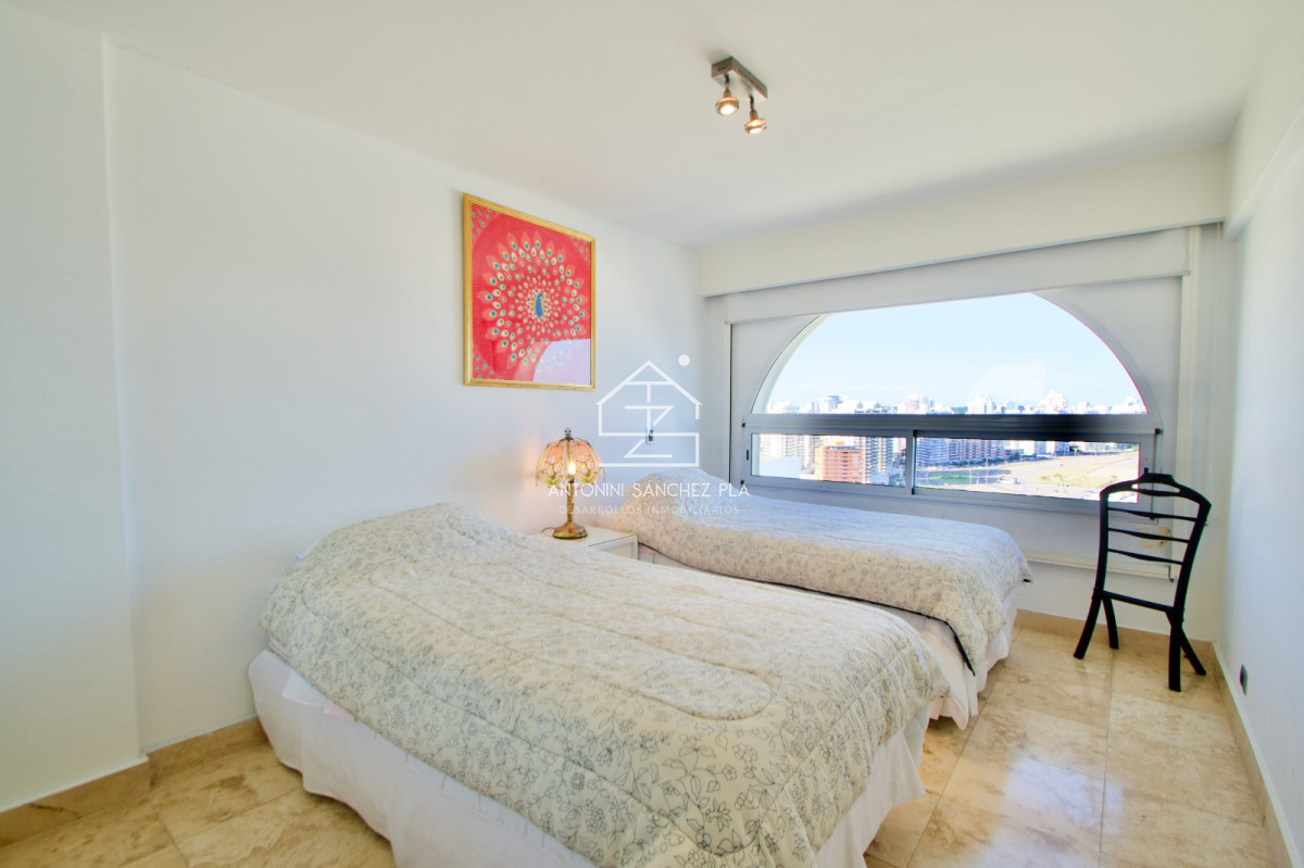 Apartamento ID.1559 - Apartamento en venta con espectacular vista al Mar!