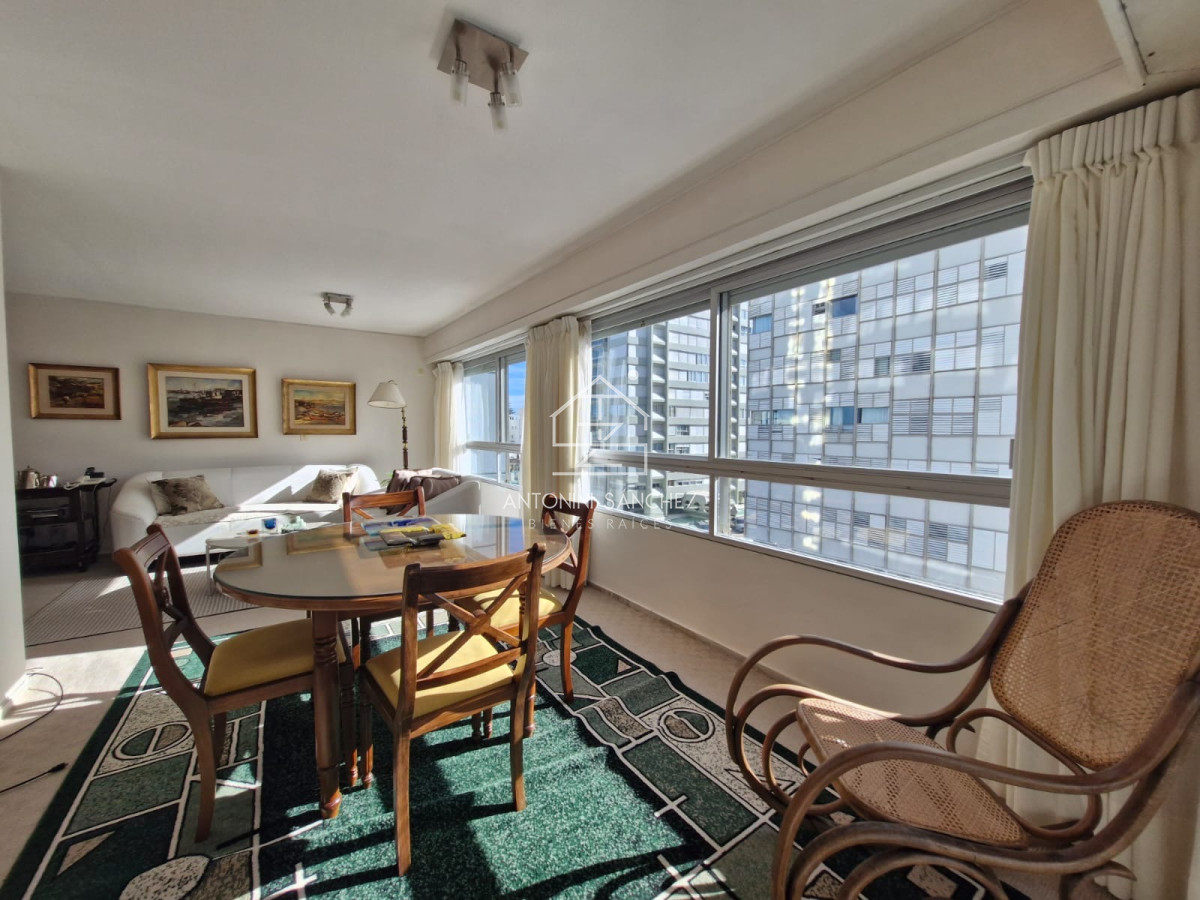 Apartamento ID.2321 - Venta Apartamento en Punta del Este Torre Van Gogh en Península