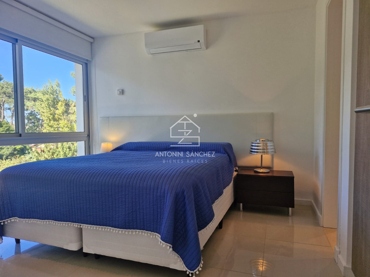 Apartamento ID.2442 - Venta Apartamento en Punta del Este Parc Du Soleil Penthouse Duplex en Mansa