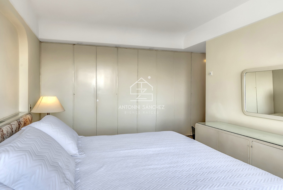 Apartamento ID.1448 - Venta Apartamento en Punta del Este Golden Gate 1ra Línea de Mansa