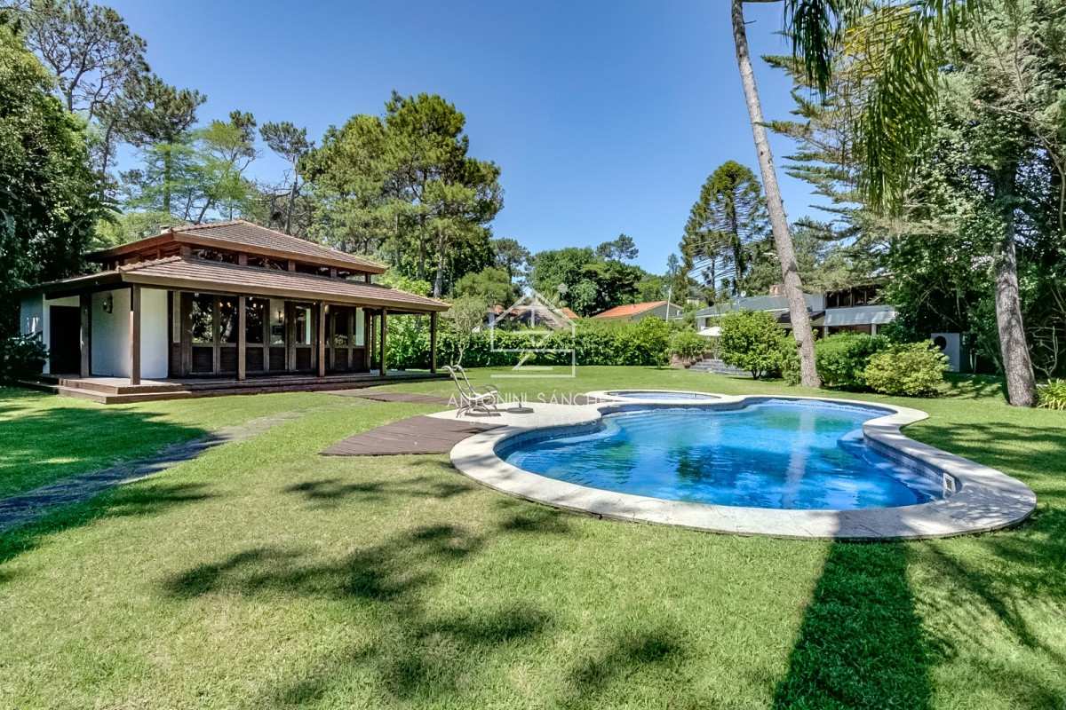 Casa ID.2145 - Venta casa playa  Mansa 
