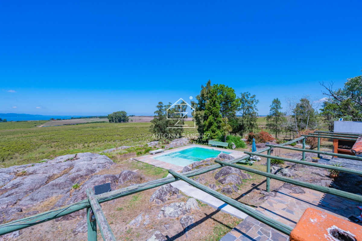 Chacra ID.464 - Venta chacra en Ruta 9 con espectacular vista a Laguna del Sauce.