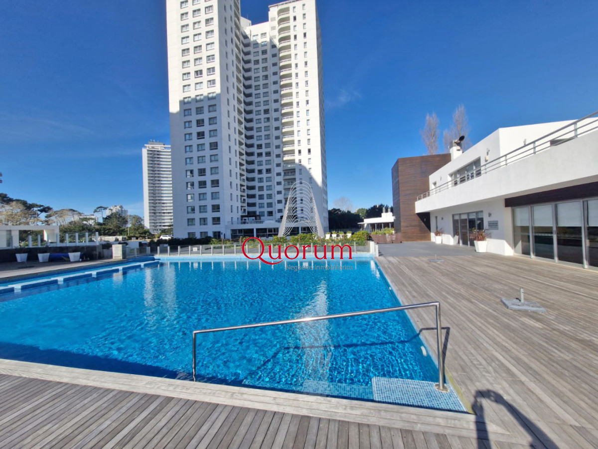 Apartamento ID.534 - Venta Apartamento en Punta del Este Ocean Drive I en Roosevelt Brava 3 Dormitorios en Suite
