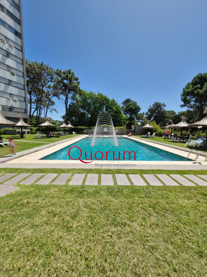 Apartamento ID.459 - Venta Apartamento en Punta del Este Antares Zona Roosevelt