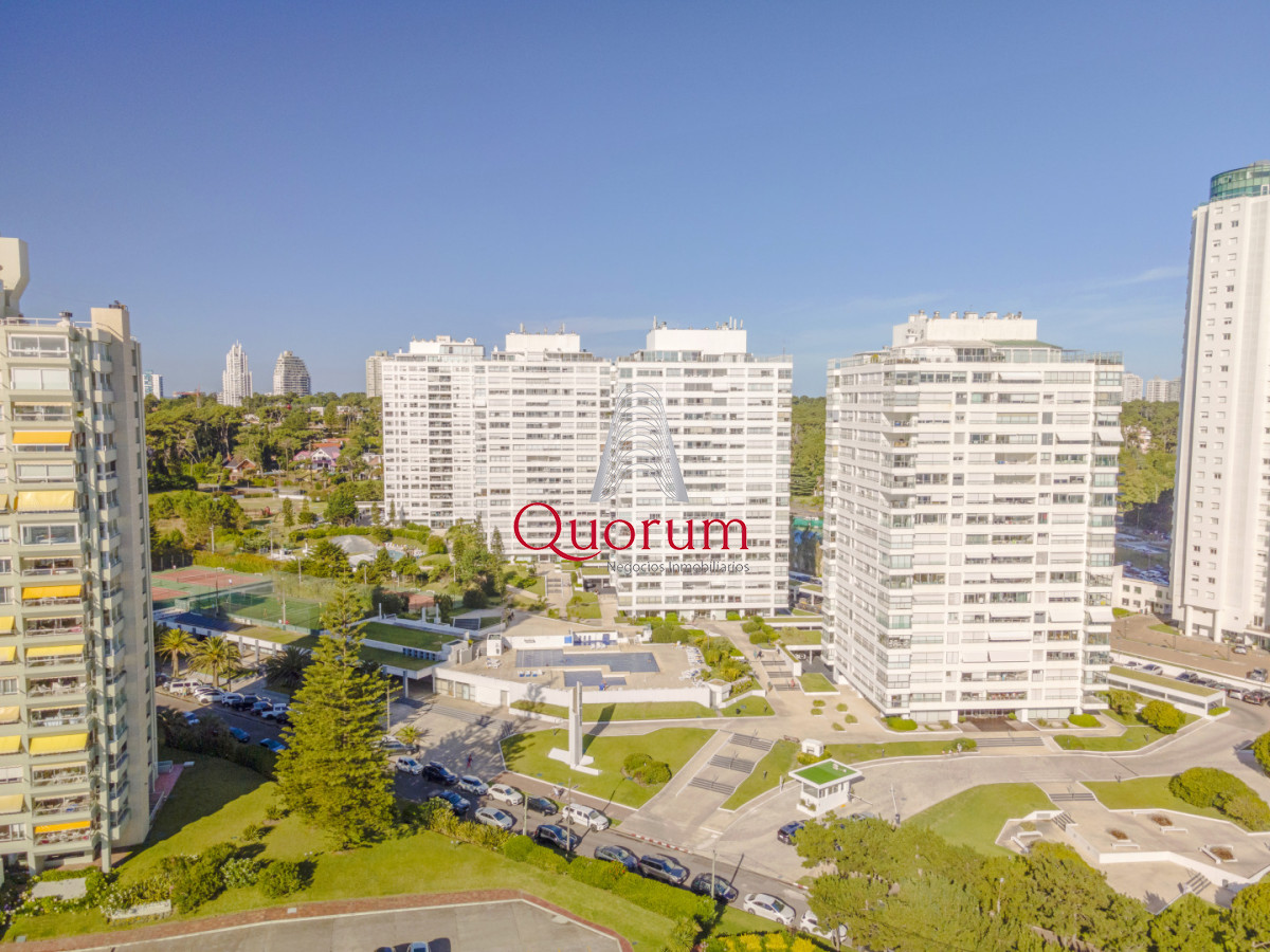 Apartamento ID.536 - Apartamento en Punta del Este Mansa Torre Jefferson en Complejo Lincoln Center 1ra Línea de Mansa Excelentes Amenities
