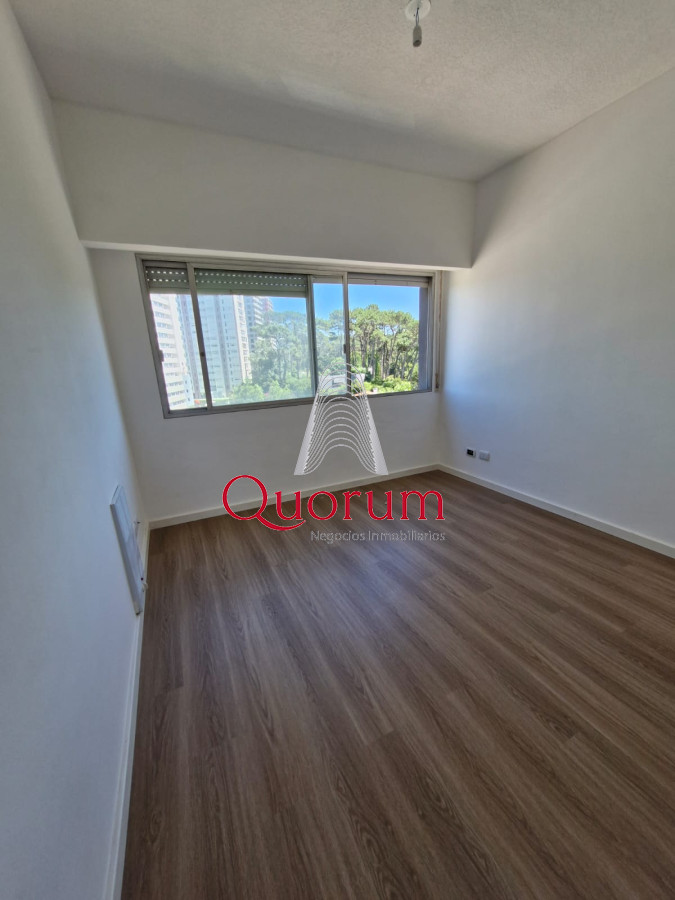Apartamento ID.459 - Venta Apartamento en Punta del Este Antares Zona Roosevelt