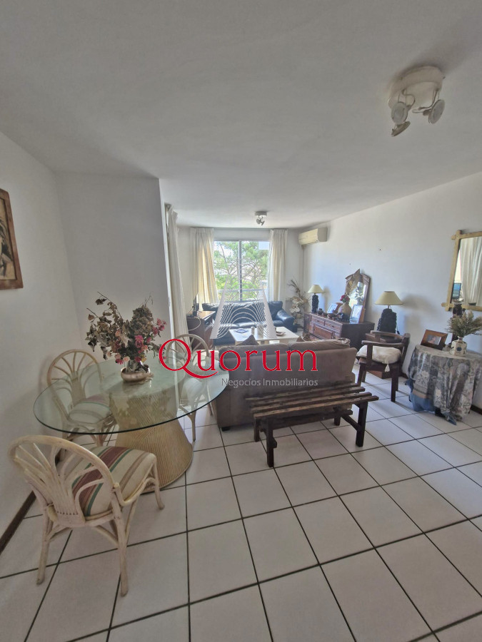 Apartamento ID.457 - Venta Apartamento en Punta del Este Cap Ferrat a 1 Cuadra de Playa Mansa