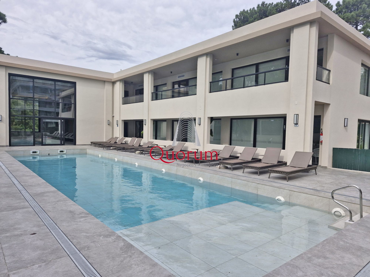 Apartamento ID.532 - Venta Apartamento en Punta del Este Sea Garden Zona Roosevelt