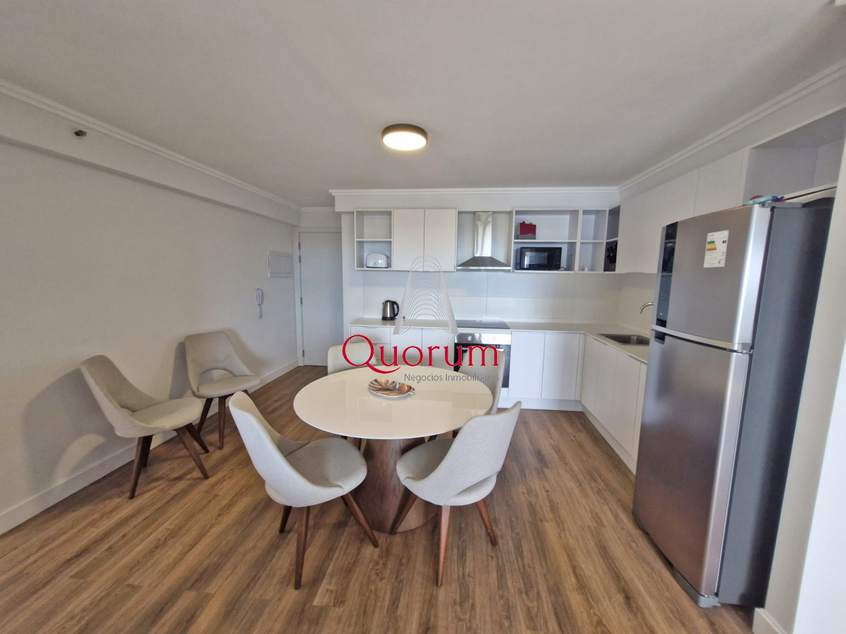 Apartamento ID.532 - Venta Apartamento en Punta del Este Sea Garden Zona Roosevelt