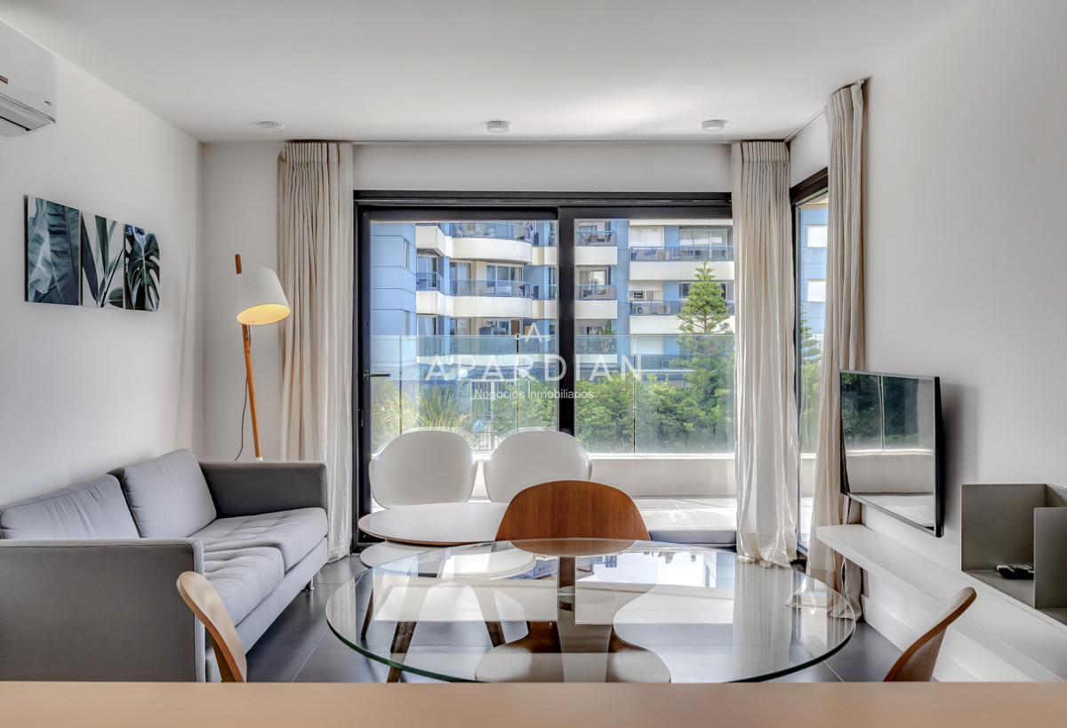 Apartamento ID.21097870 - Venta Apartamento en Punta del Este Bonaire V 1ra Línea de Brava en Península con Vista al Mar