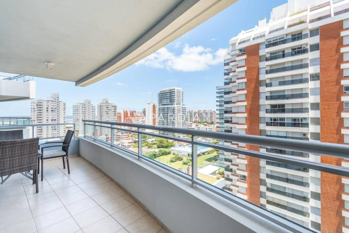 Apartamento ID.21097869 - Venta Apartamento en Punta del Este The Forest Tower 2 