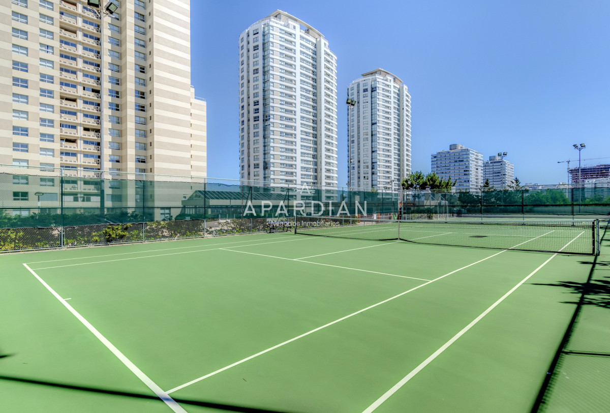 Apartamento ID.21097416 - Venta Apartamento en Punta del Este Torre Lobos 1ra Línea de Brava