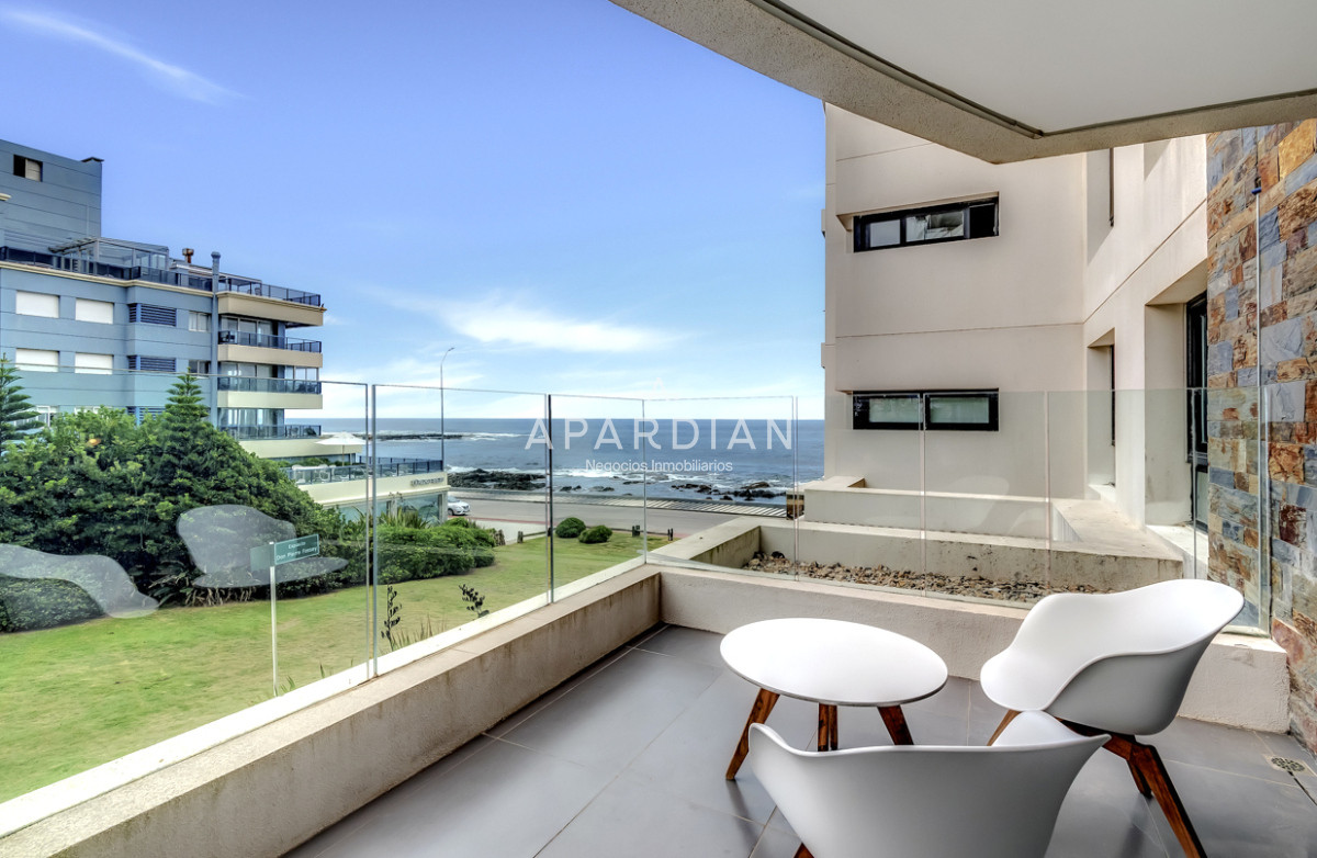 Apartamento ID.21097870 - Venta Apartamento en Punta del Este Bonaire V 1ra Línea de Brava en Península con Vista al Mar