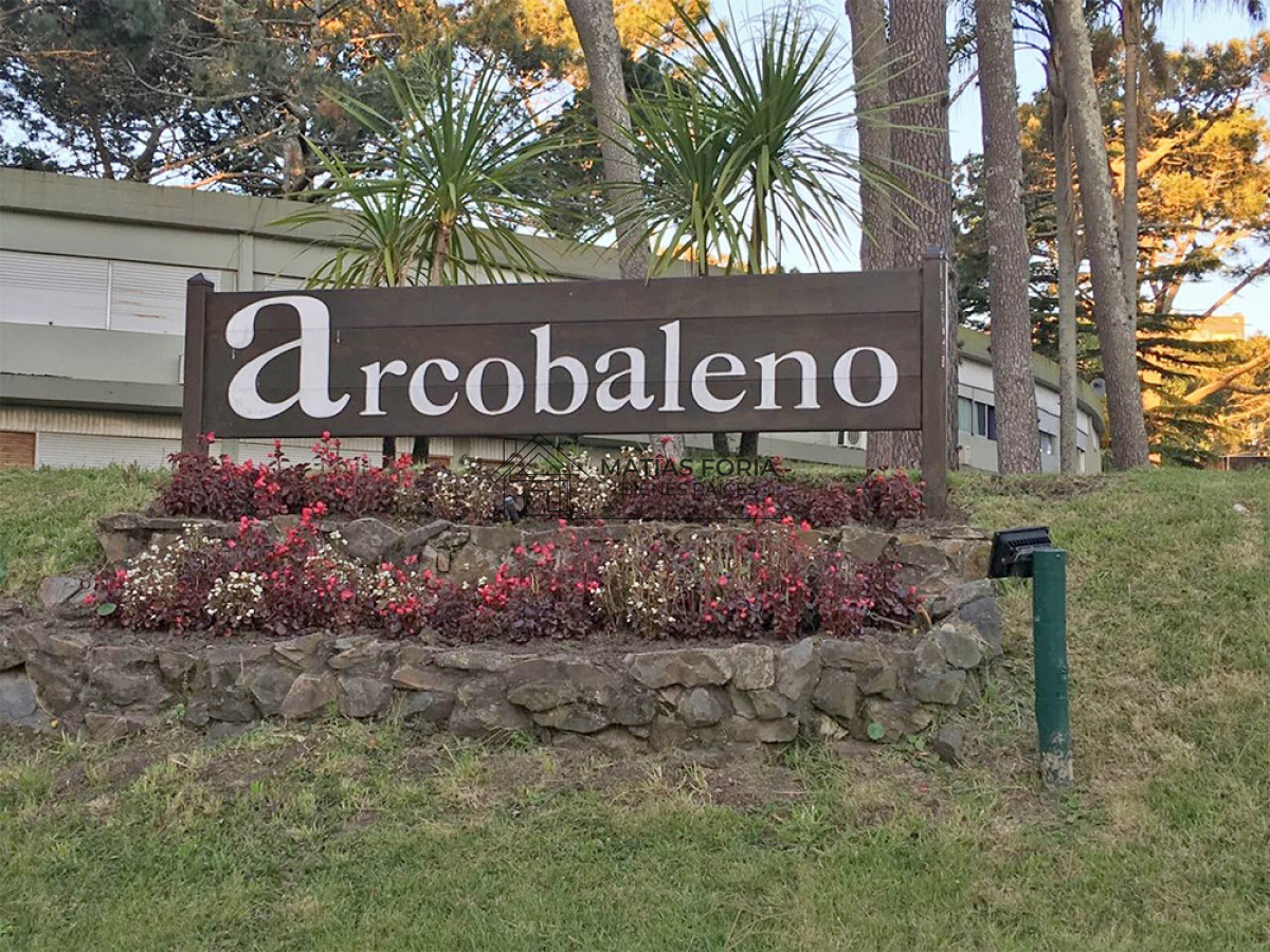 Apartamento ID.51 - Venta Apartamento en Punta del Este Complejo Arcobaleno