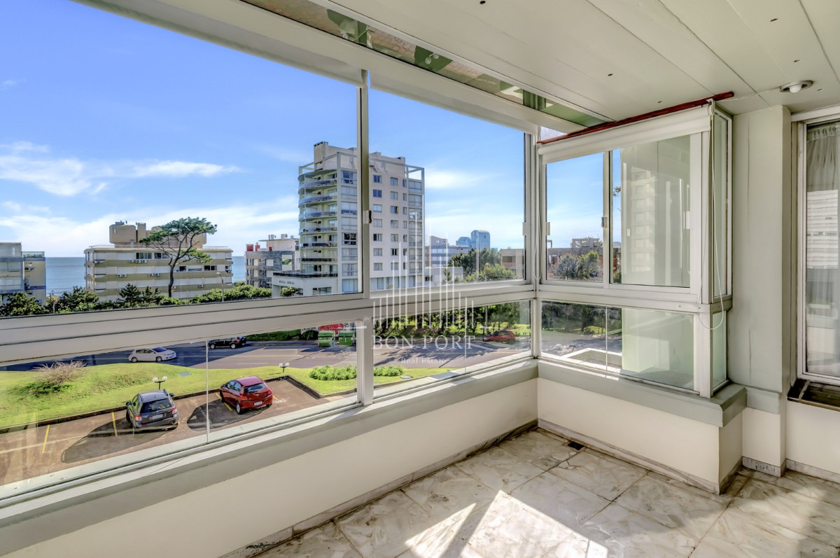 Apartamento ID.193 - Venta Apartamento en Punta del Este Torre Fragata en Mansa