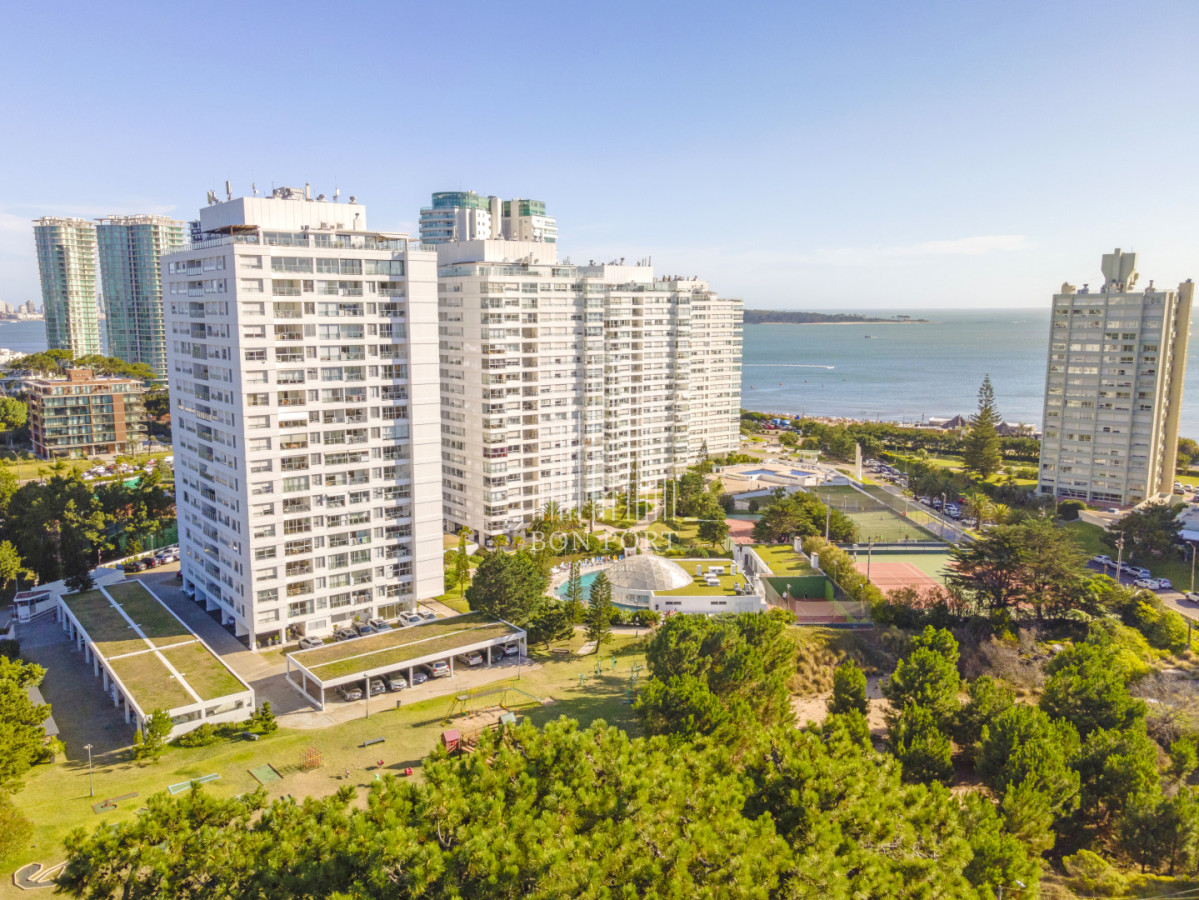 Apartamento ID.265 - Apartamento en Punta del Este Mansa Torre Jefferson en Complejo Lincoln Center 1ra Línea de Mansa Excelentes Amenities