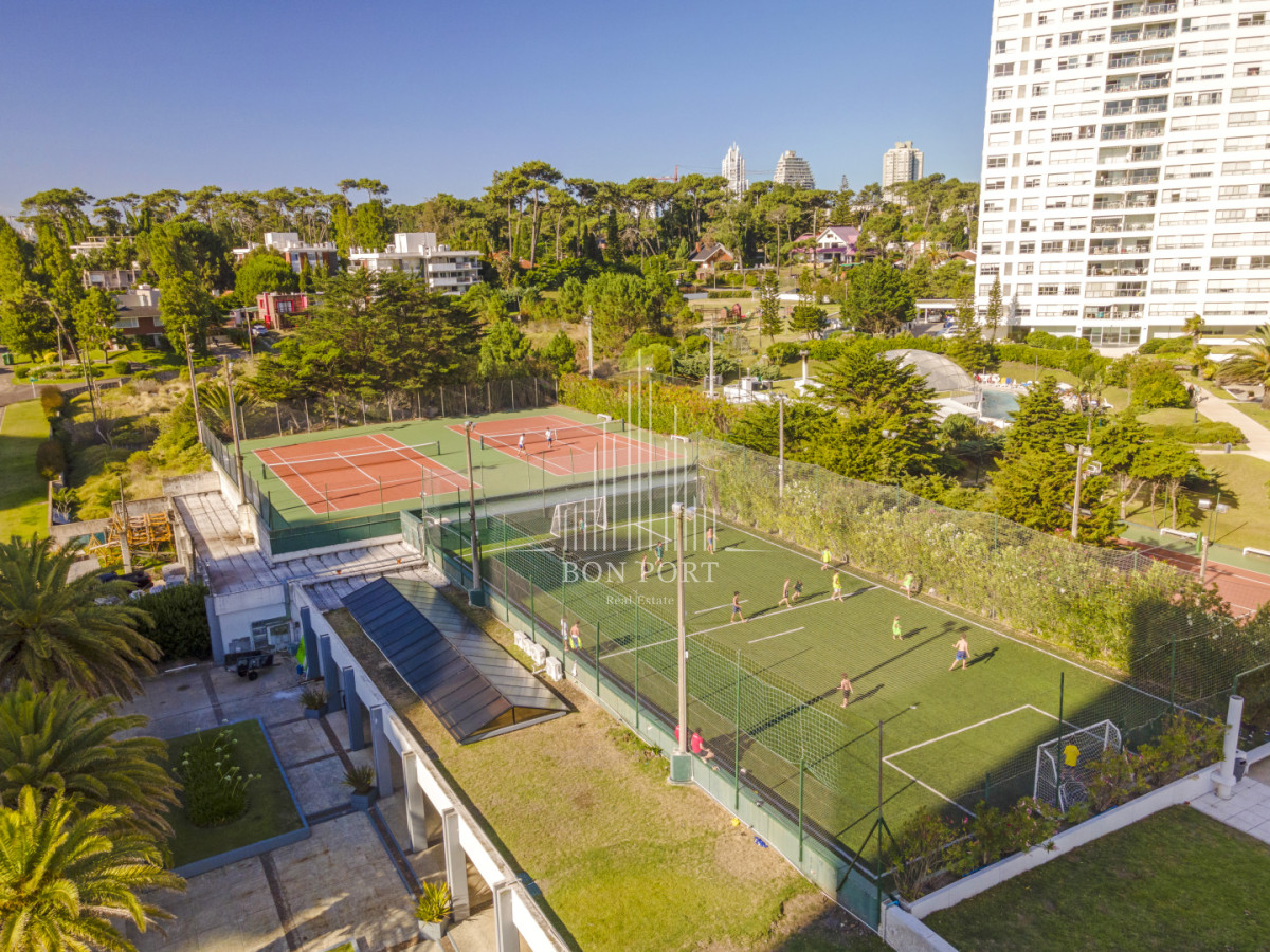 Apartamento ID.265 - Apartamento en Punta del Este Mansa Torre Jefferson en Complejo Lincoln Center 1ra Línea de Mansa Excelentes Amenities