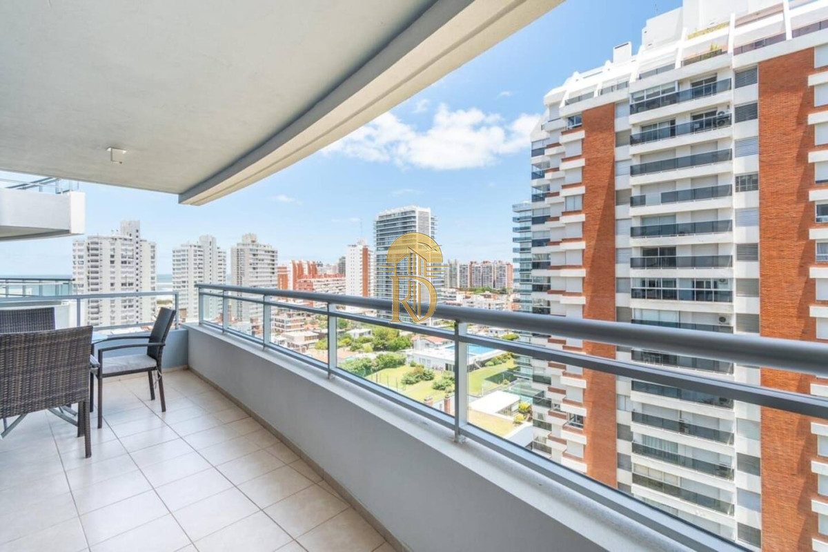 Venta Apartamento en Punta del Este The Forest Tower 2 -id-12-5