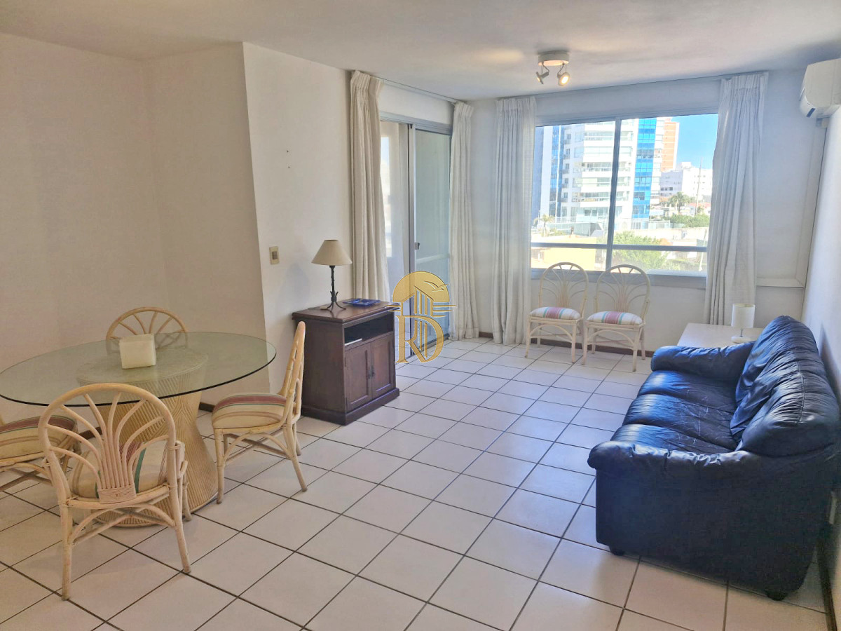 Venta Apartamento en Punta del Este Cap Ferrat a 1 Cuadra de Playa Mansa -id-232-0