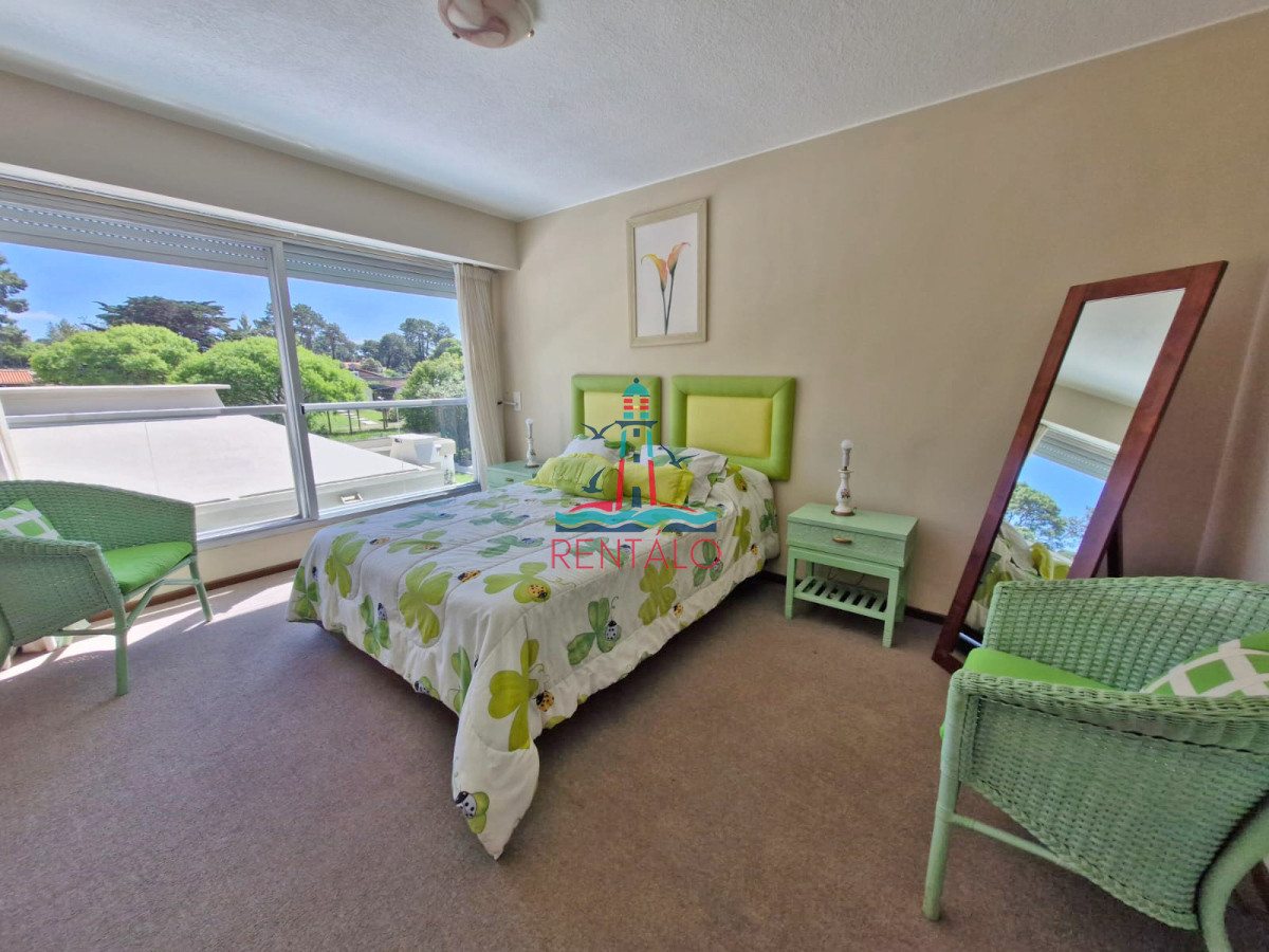 Apartamento ID.107 - Venta Apartamento en Punta del Este 2 dormitorios Parquemar Bosque Zona Roosevelt
