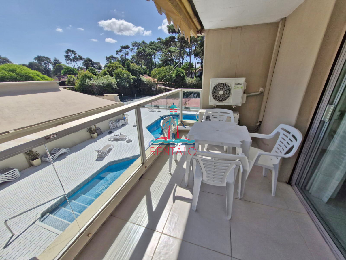 Apartamento ID.107 - Venta Apartamento en Punta del Este 2 dormitorios Parquemar Bosque Zona Roosevelt